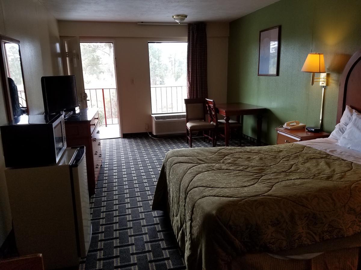 Americas Best Value Inn - Augusta / South Экстерьер фото