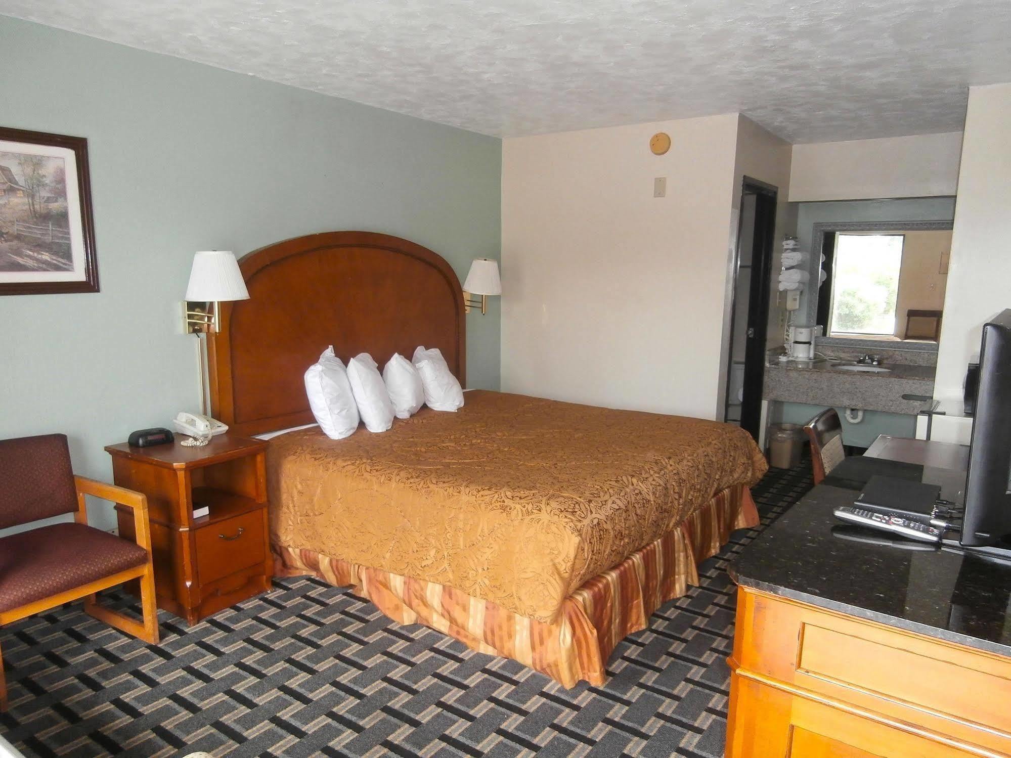 Americas Best Value Inn - Augusta / South Экстерьер фото
