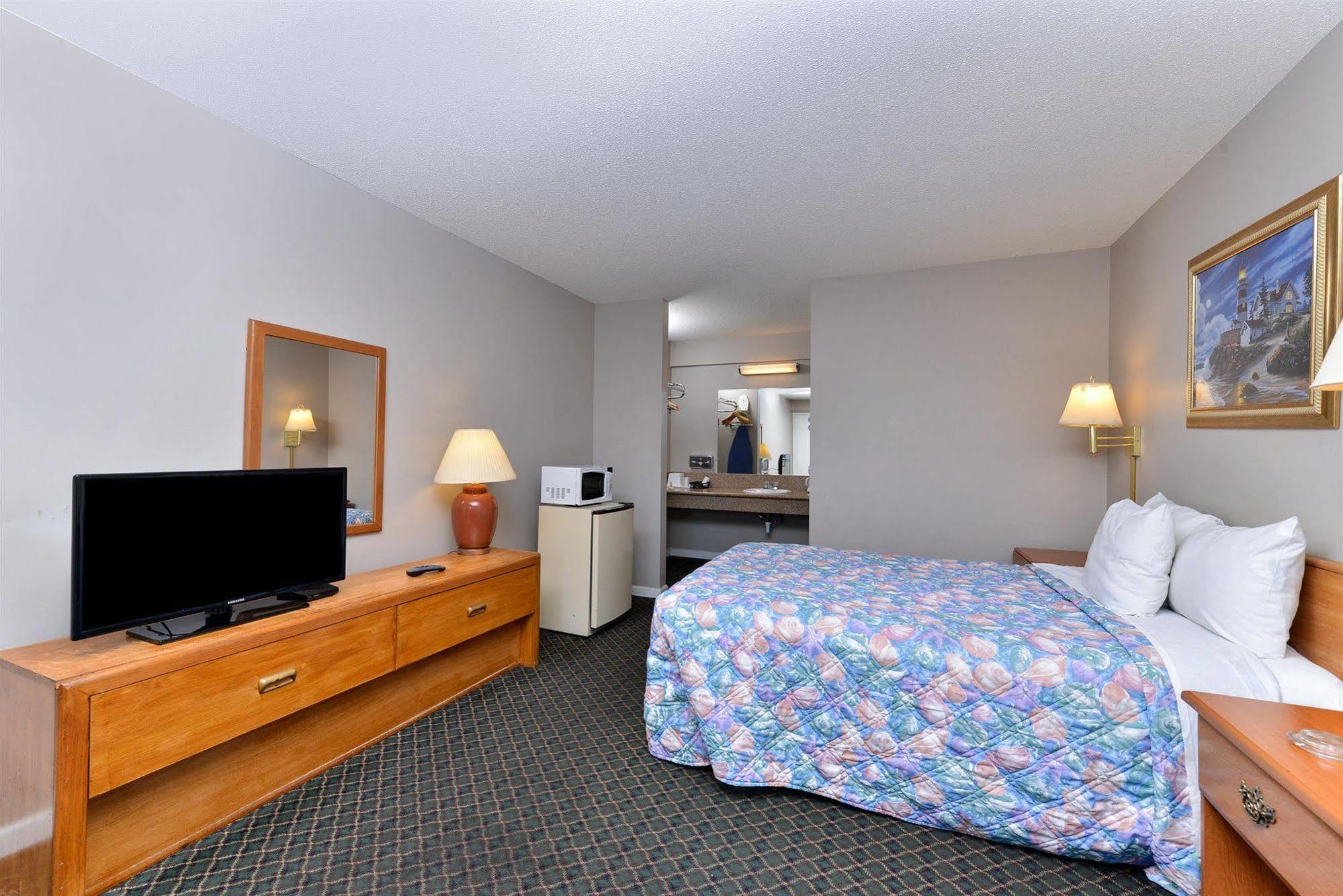 Americas Best Value Inn - Augusta / South Экстерьер фото